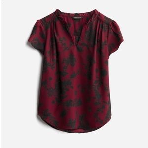 NWT 41 Hawthorn Tiffiny Tulip Sleeve Blouse